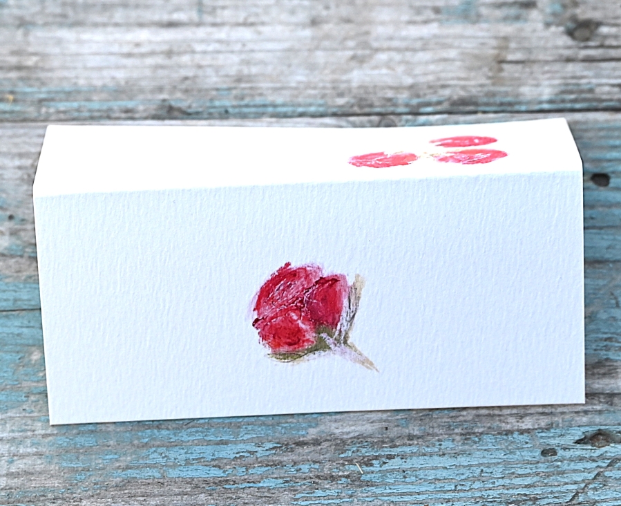 Pack of 12 Spray Rose Red Folded Place Name Cards