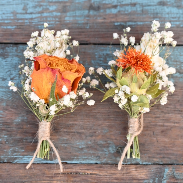 Tonal Twist Orange Dainty Buttonhole