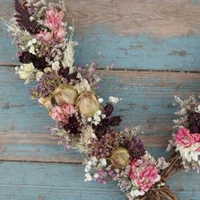 Woodland Berry Hanging Vine Heart