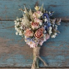 Meadow Pastel Buttonhole