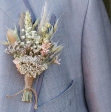 Pampas Prairie Blush Buttonhole