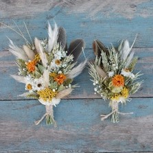 Pampas Prairie Amber Lapel Corsage