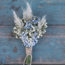 Pampas Boho Blues Buttonhole