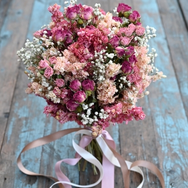 Tonal Twist Pink Wedding Bouquet