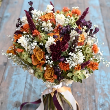 Tonal Twist Orange Red Wedding Bouquet