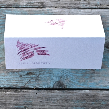 Pack of 12 Fern Red Folded Place Name Cards