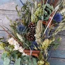 Christmas Dried Flower Hedgerow Large Wreath