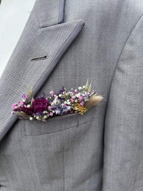 Meadow Mixed Pocket Square Boutonniere