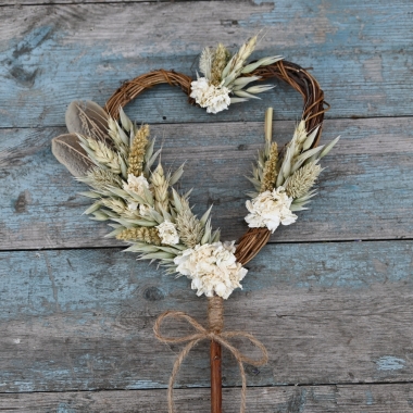 Meadow Neutrals Heart Wand