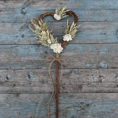 Meadow Neutrals Heart Wand