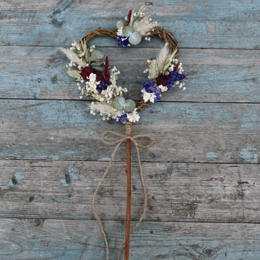 Meadow Reds Heart Wand