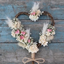 Pampas Blush Rose Heart Wand