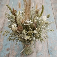 Pampas Prairie Neutral Bridal Party & Venue Wedding Package £410