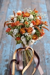 Tonal Twist Orange Dainty Buttonhole